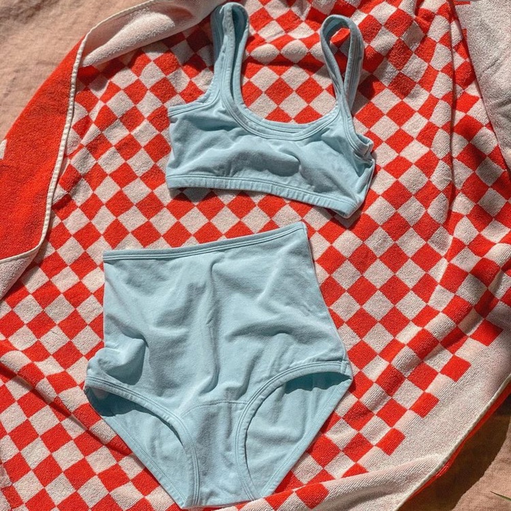ARQ baby blue wide strap bra